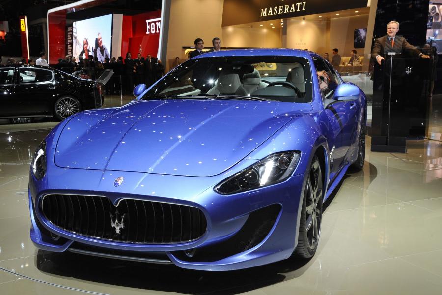  Maserati GranTurismo Sport 2012 года  (фото 5 из 37)